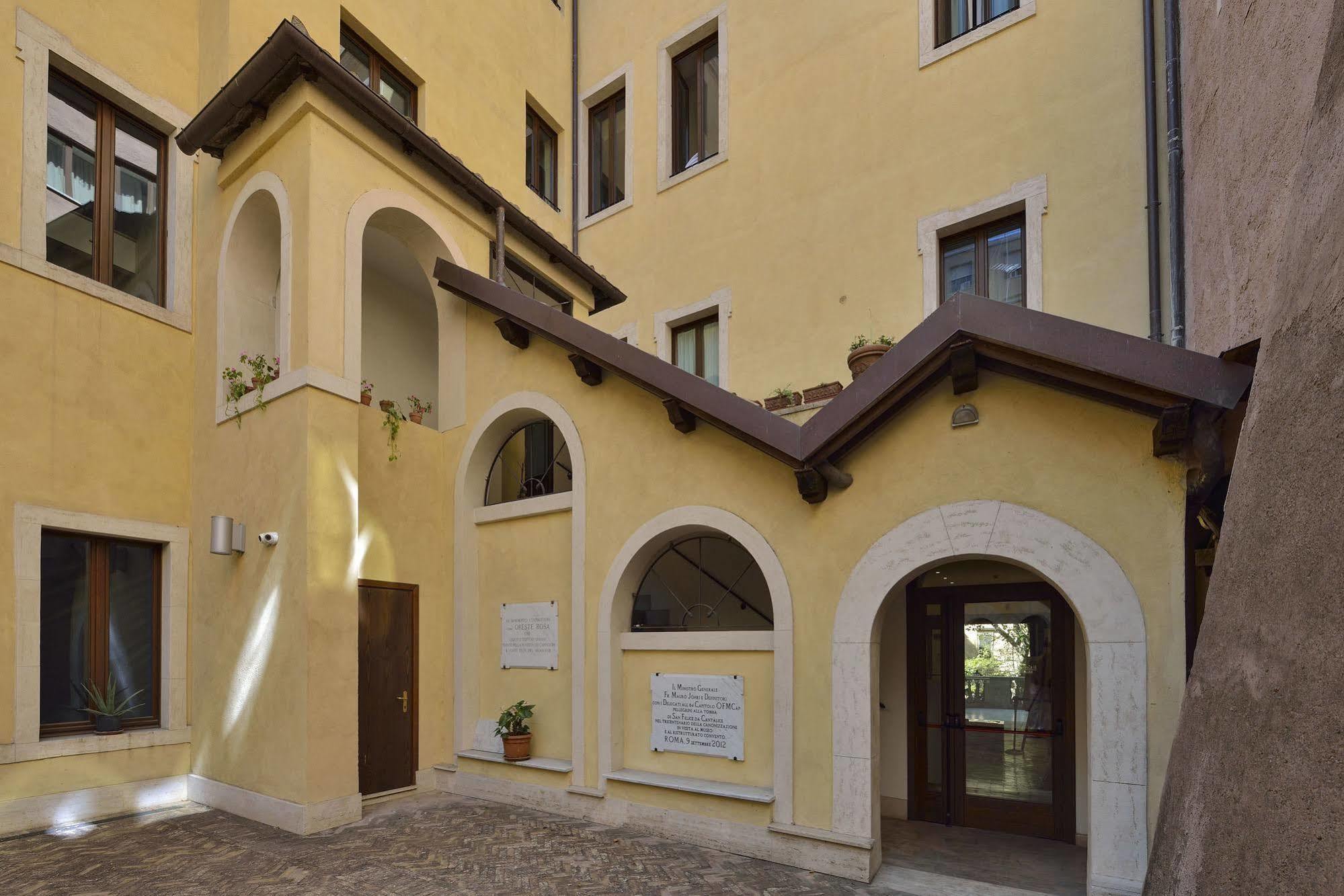 Готель Casa I Cappuccini Рим Екстер'єр фото